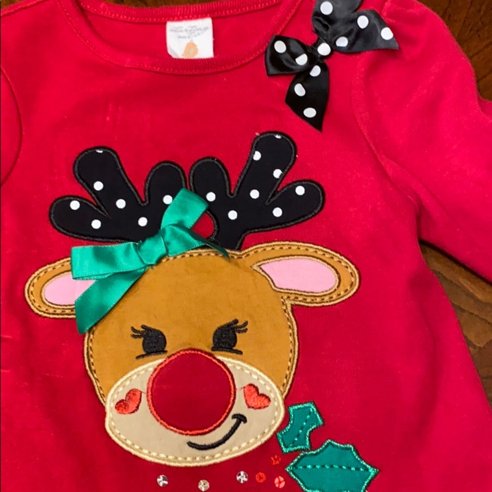 GUC!! Toddler Christmas outfit. - Picture 2 of 4